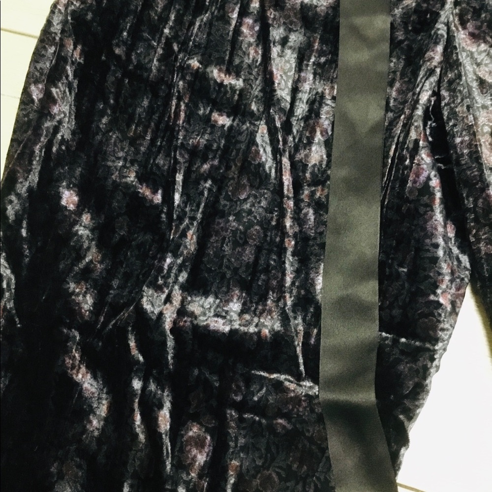 NWT Lucky Brand velvet joggers small - Picture 4 of 7